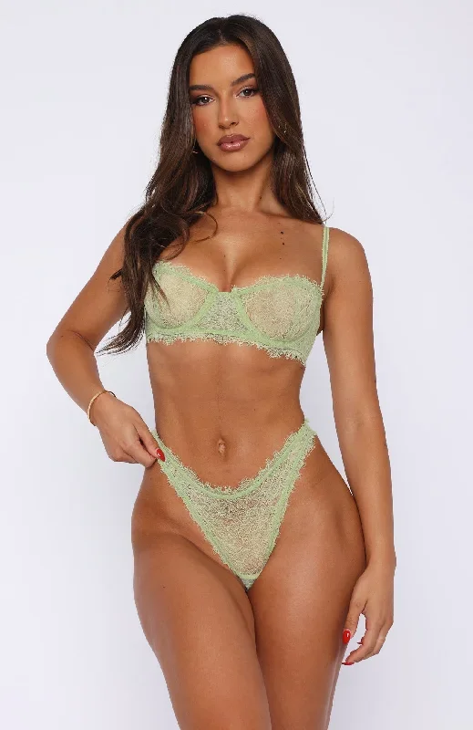 catch-feelings-lingerie-set-pistachio