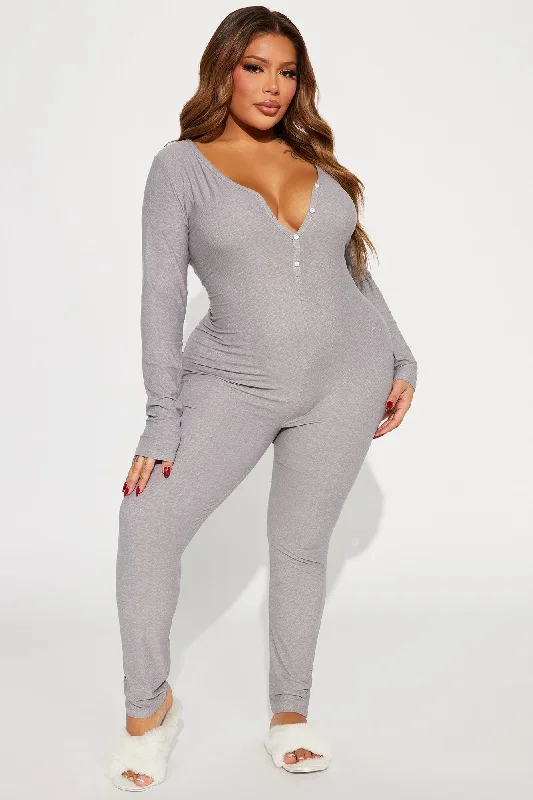 curvy-girls-do-it-better-pj-jumpsuit-onesie-grey