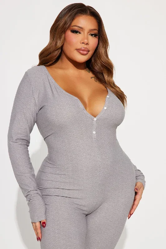 curvy-girls-do-it-better-pj-jumpsuit-onesie-grey