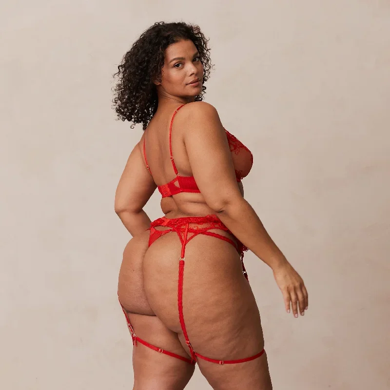 danielle-intimates-set-red