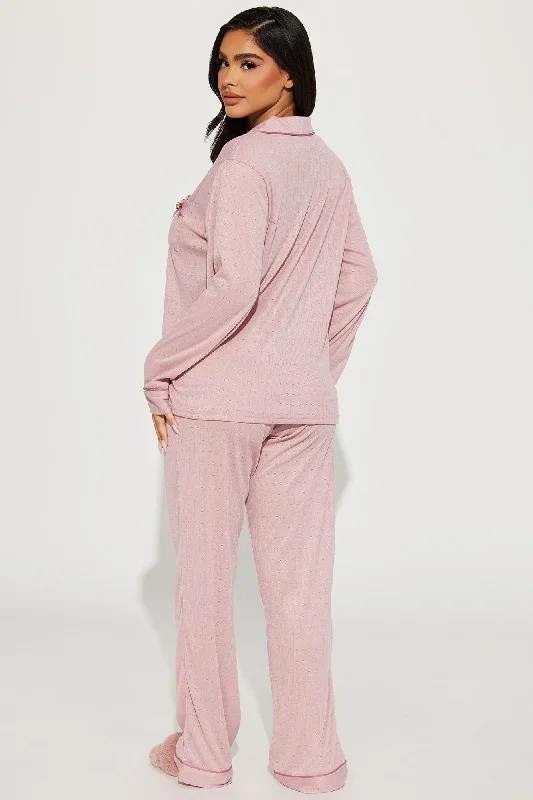 keeping-it-cozy-pointelle-pj-pant-set-mauve