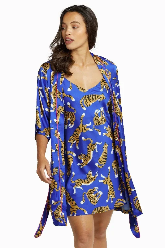 kilo-brava-blue-tiger-short-robe