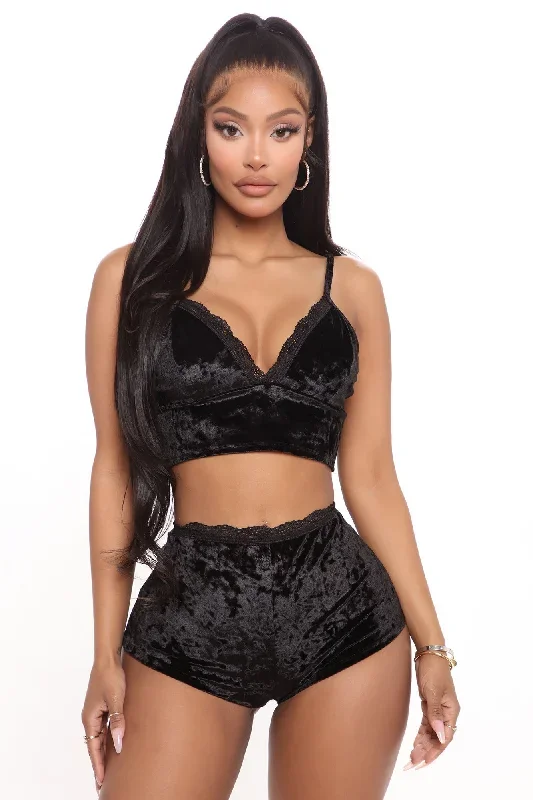 Late Night Snuggles PJ Short Set - Black