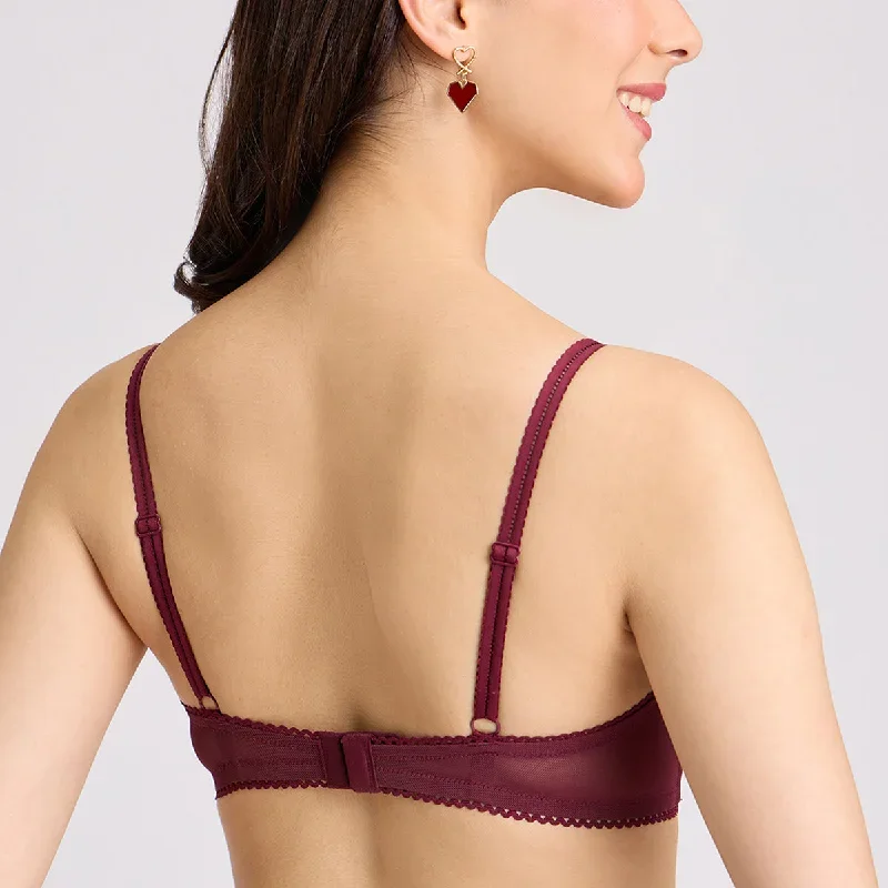 lola-mae-by-nykaa-fashion-the-parisian-cut-t-shirt-bra-maroon-lmb1023