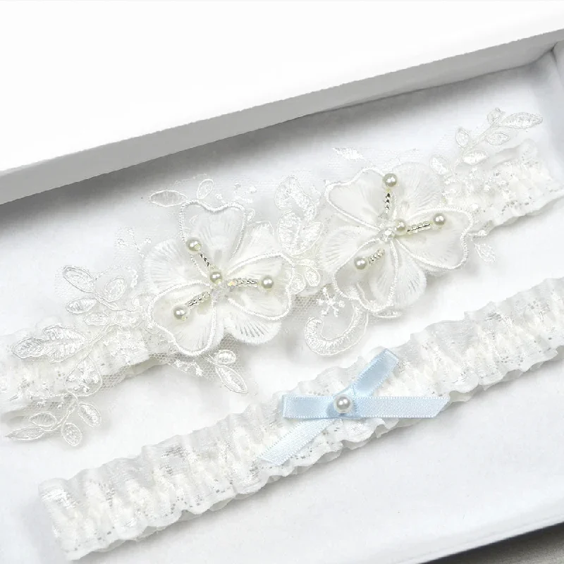 luxury-floral-flower-ivory-wedding-garter-set