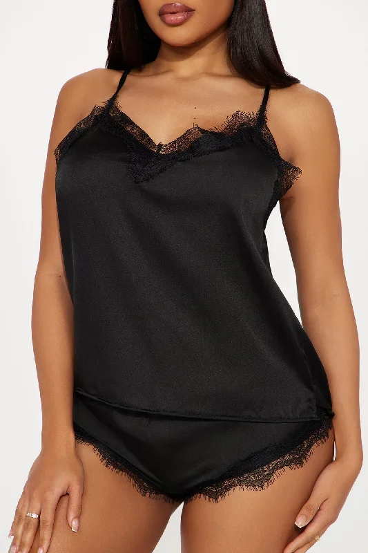 sleepy-cutie-satin-pj-short-set-black