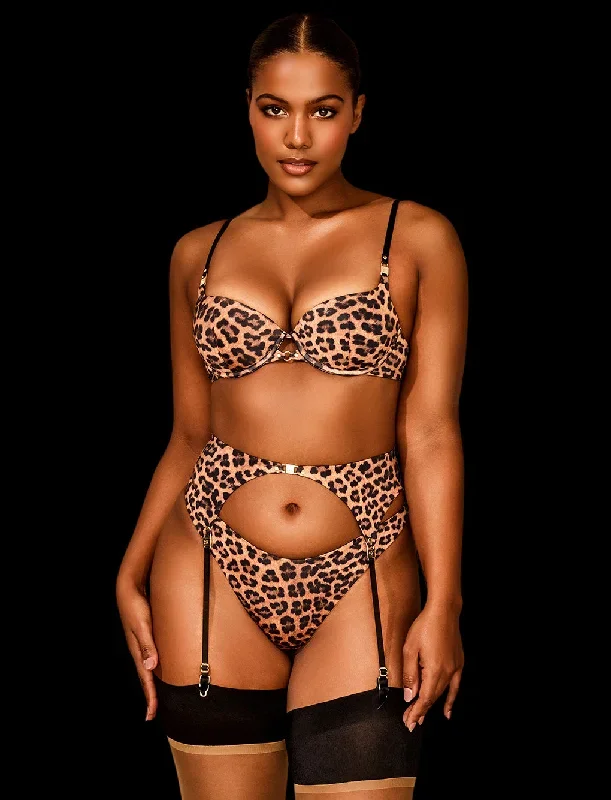 smooth-leopard-suspender